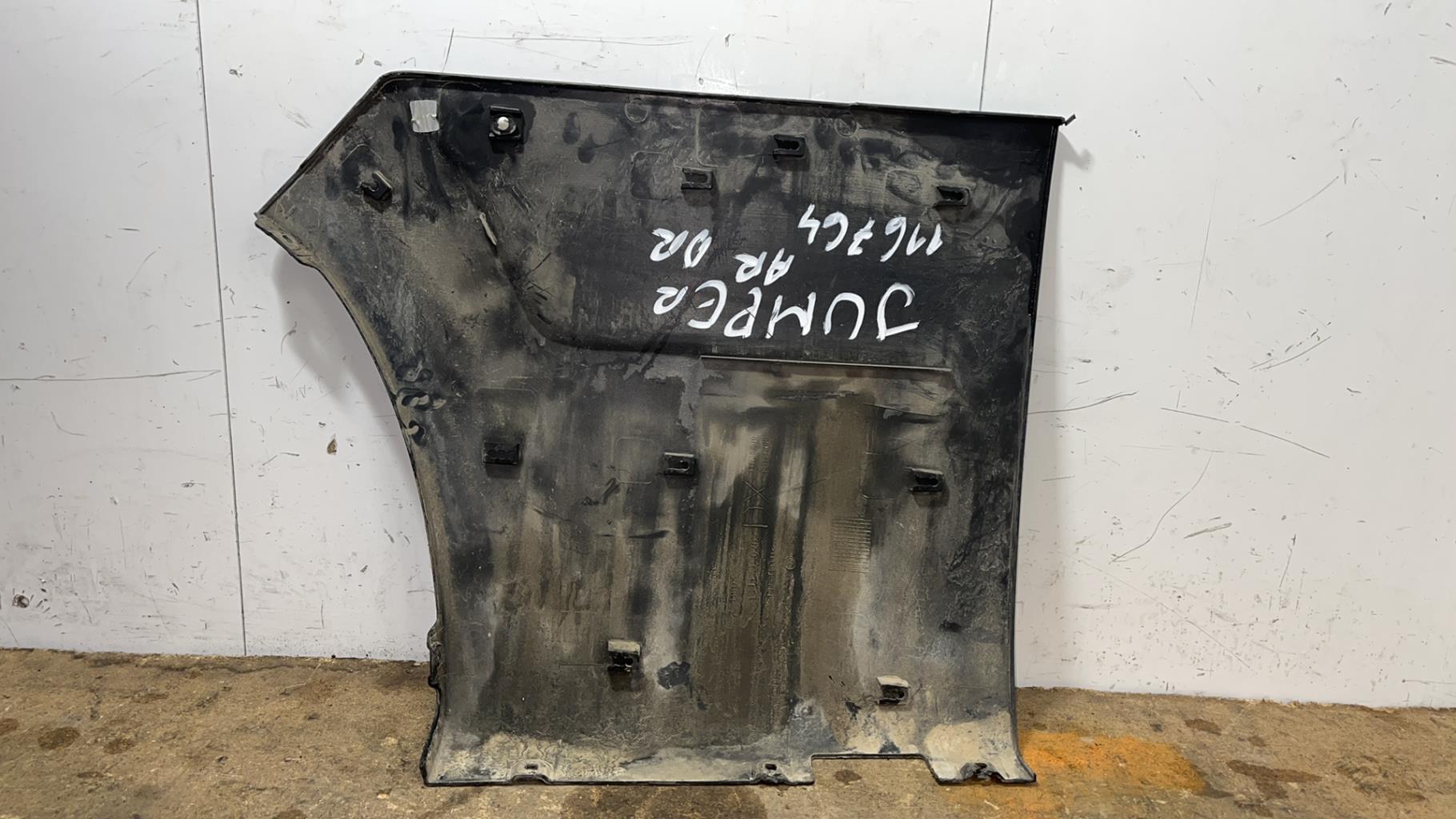 Crosse arriere droit citroen jumper 3 phase 2
