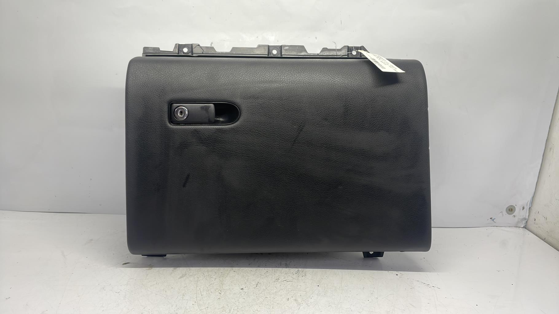Boite a gants mercedes classe v vito 447 phase 1