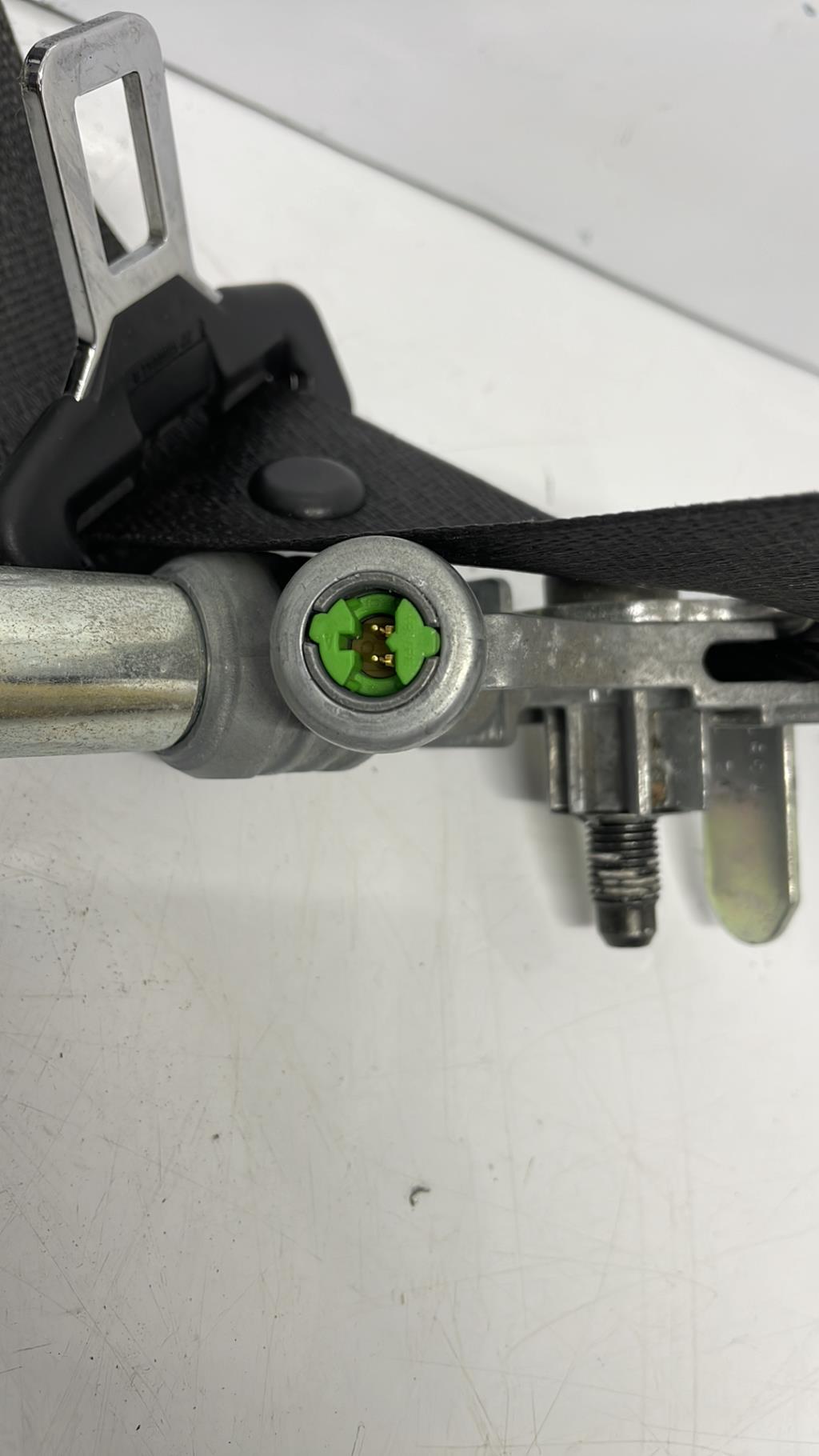 Ceinture avant gauche opel corsa d phase 2