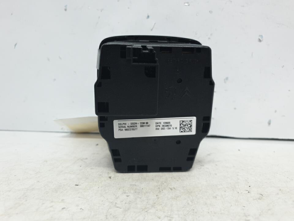 Commande GPS peugeot 508 1 phase 1