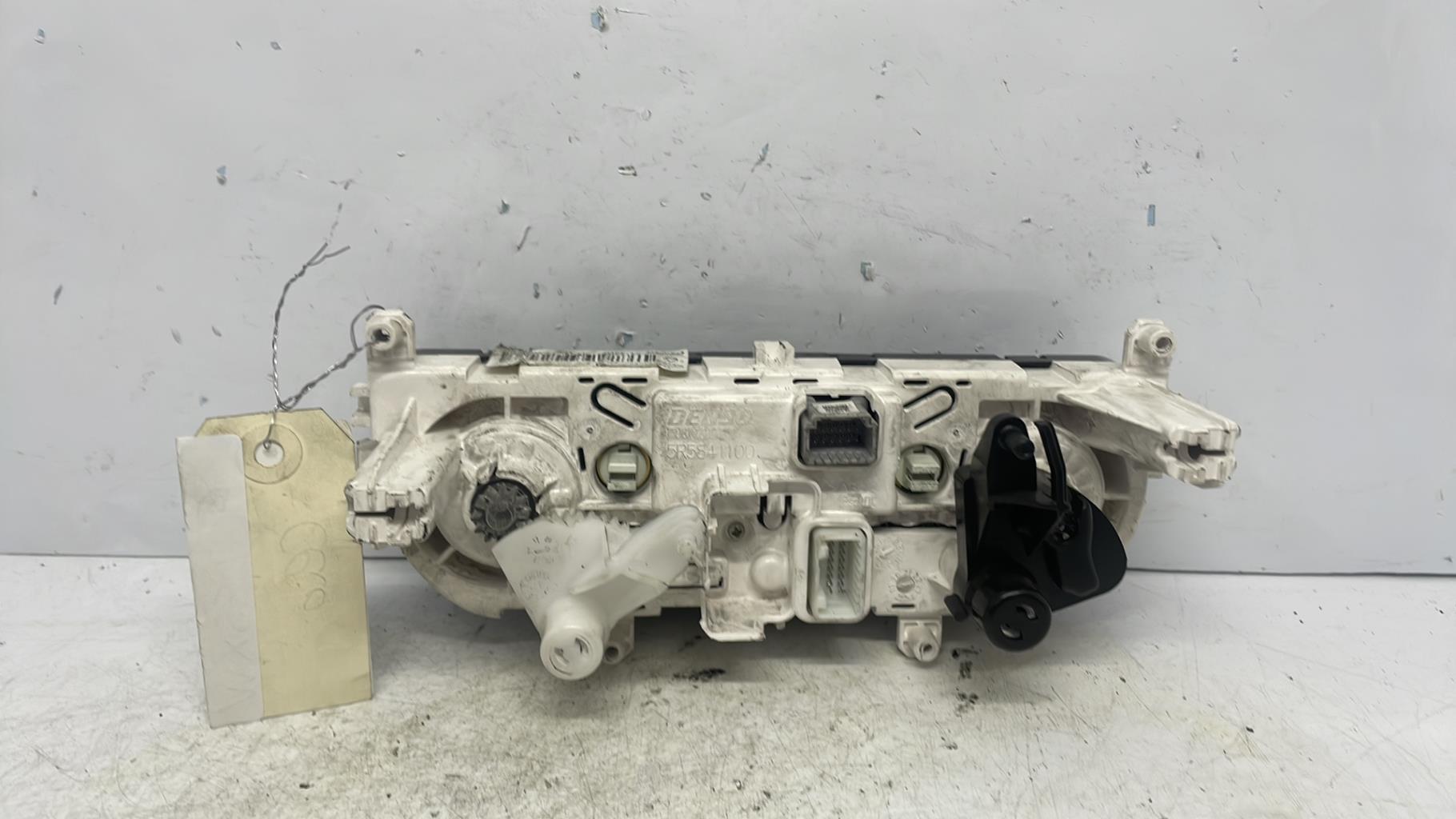 Commande chauffage renault clio 4 phase 2