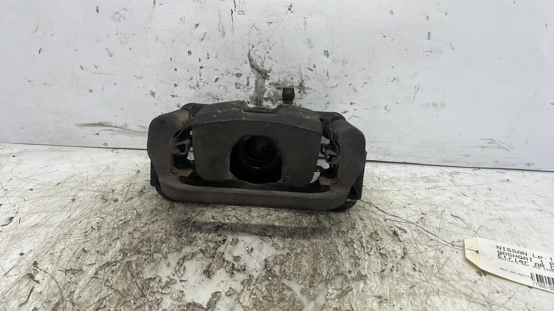 Etrier arriere droit (freinage) nissan qashqai 1 phase 1