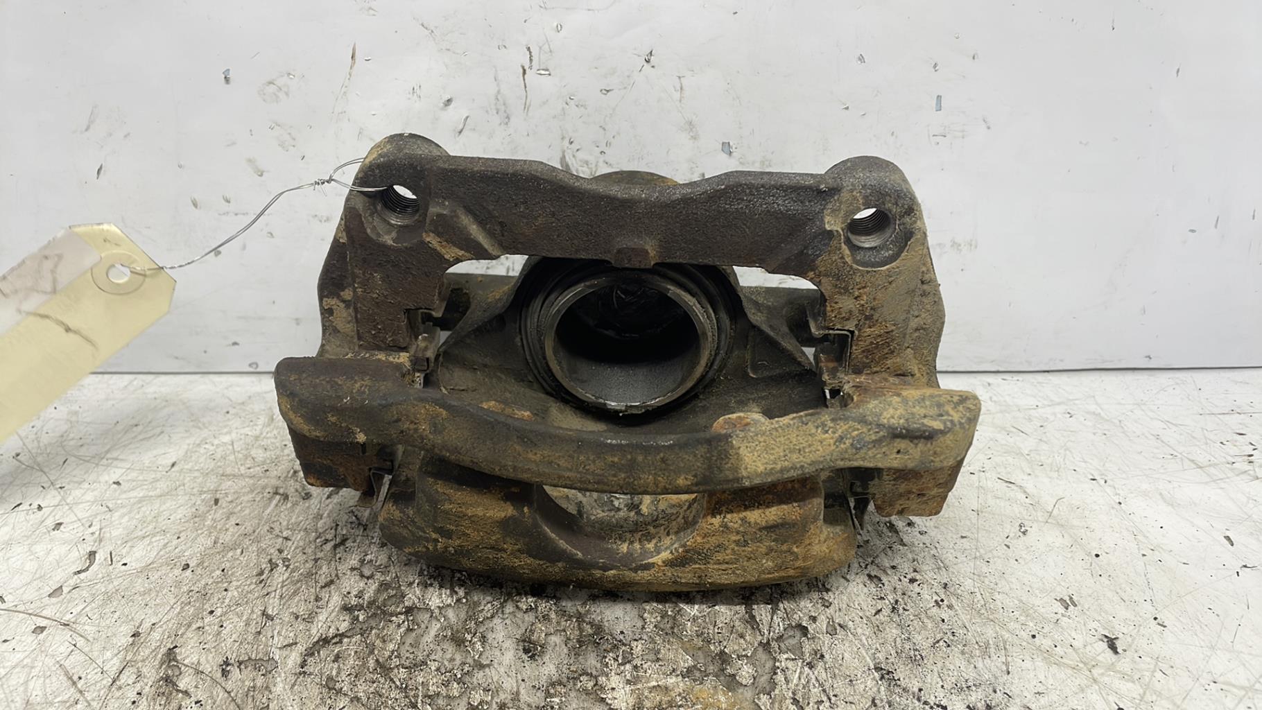 Etrier avant droit (freinage) nissan qashqai 1 phase 1