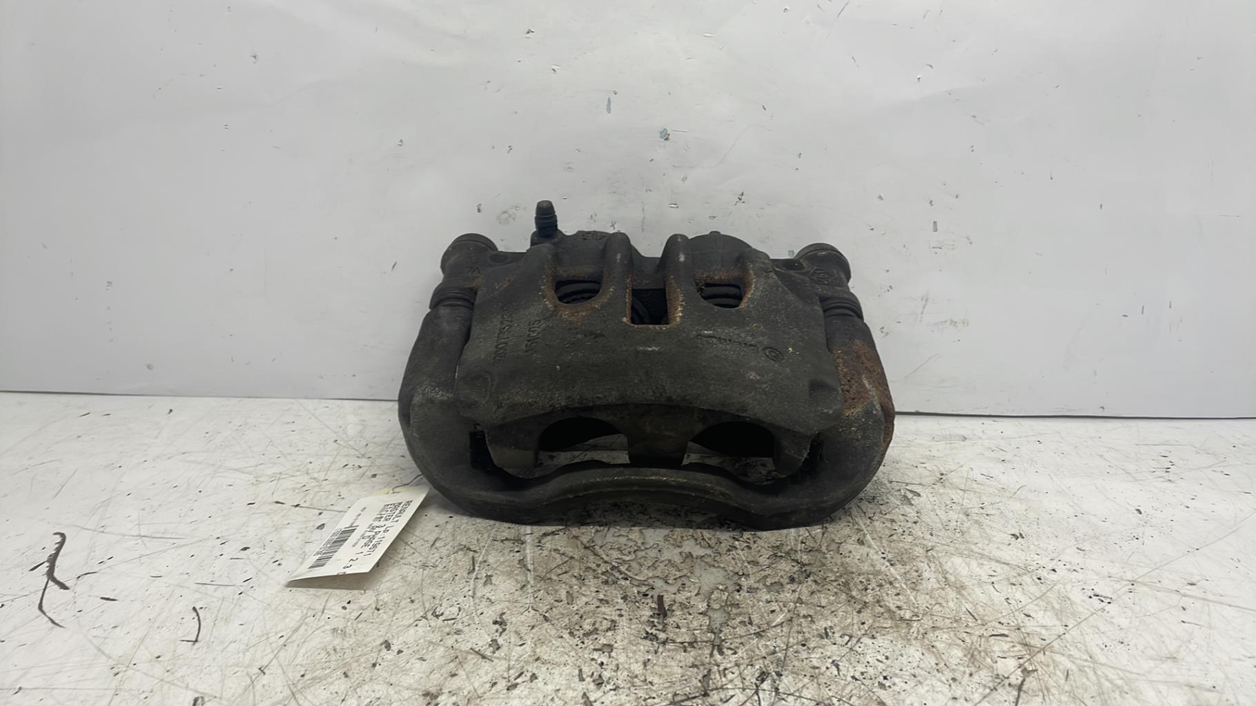 Etrier avant droit (freinage) renault master 3 phase 1