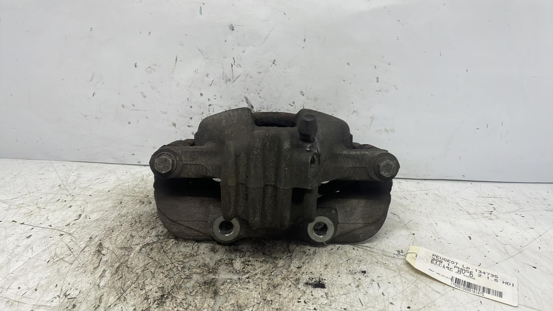 Etrier avant droit (freinage) peugeot 308 1 phase 2