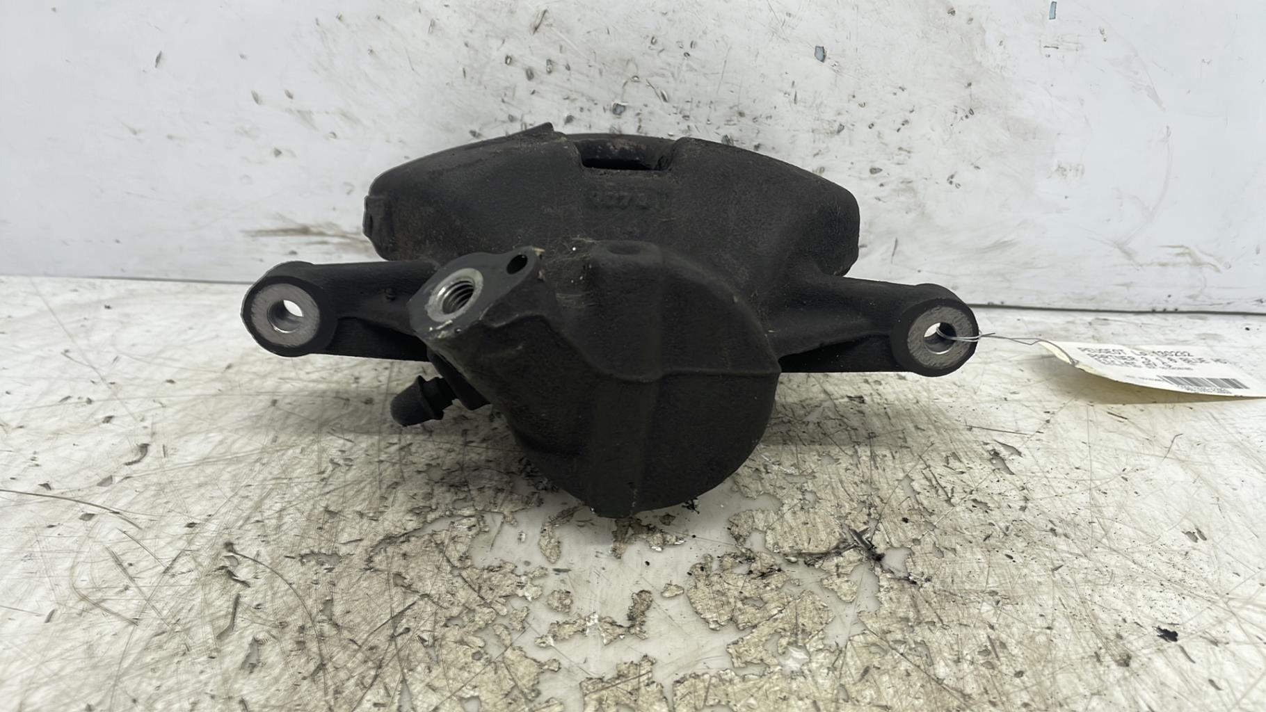 Etrier avant gauche (freinage) peugeot partner 3