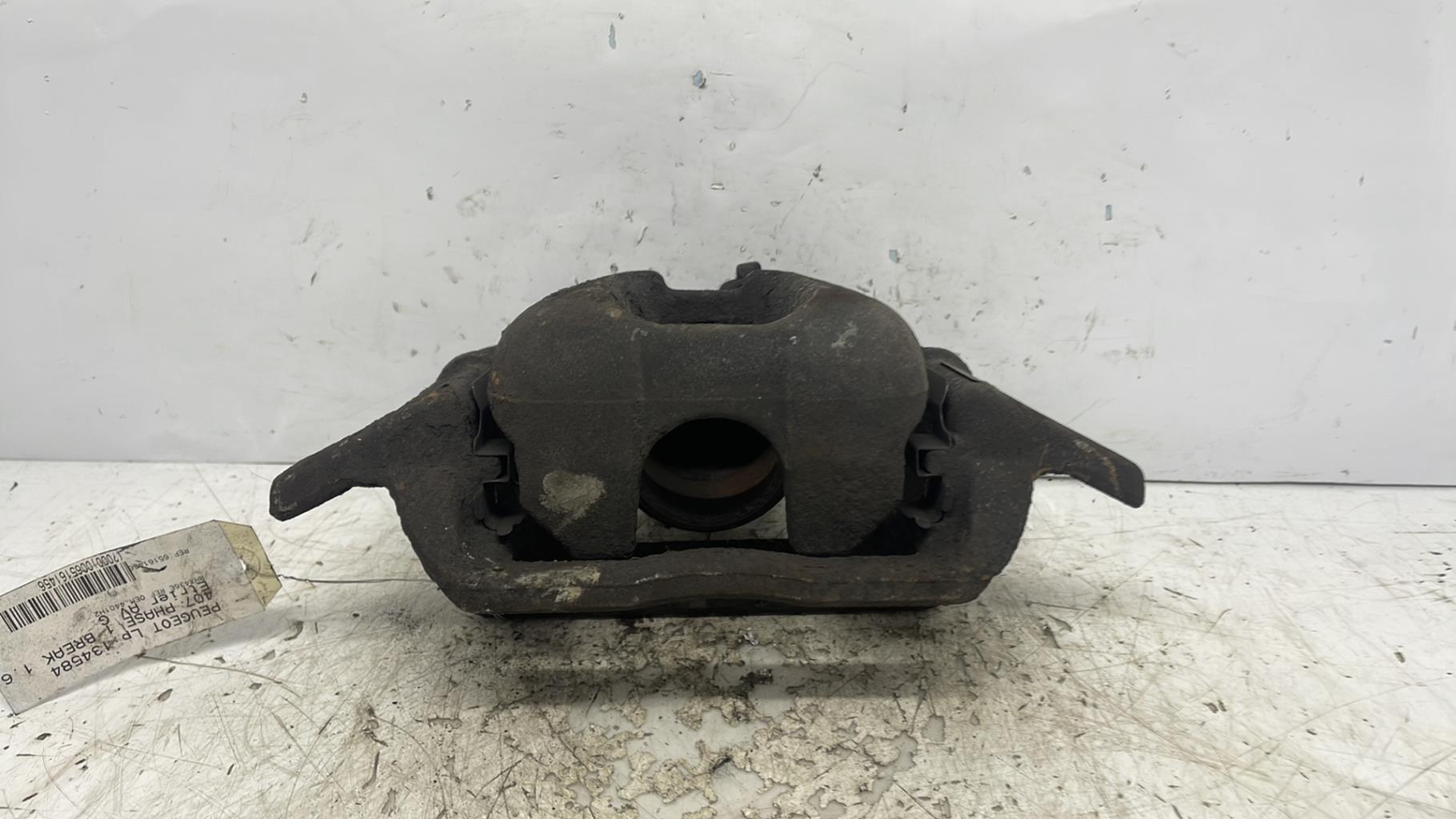 Etrier avant gauche (freinage) peugeot 407 phase 1 break