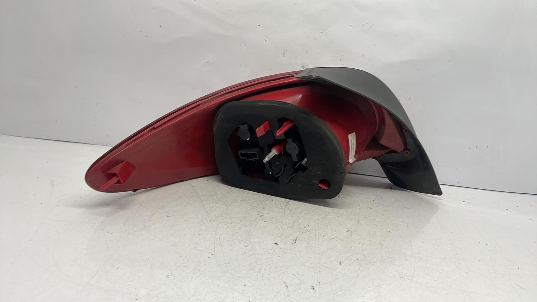 Feu arriere principal droit (feux) peugeot 206+