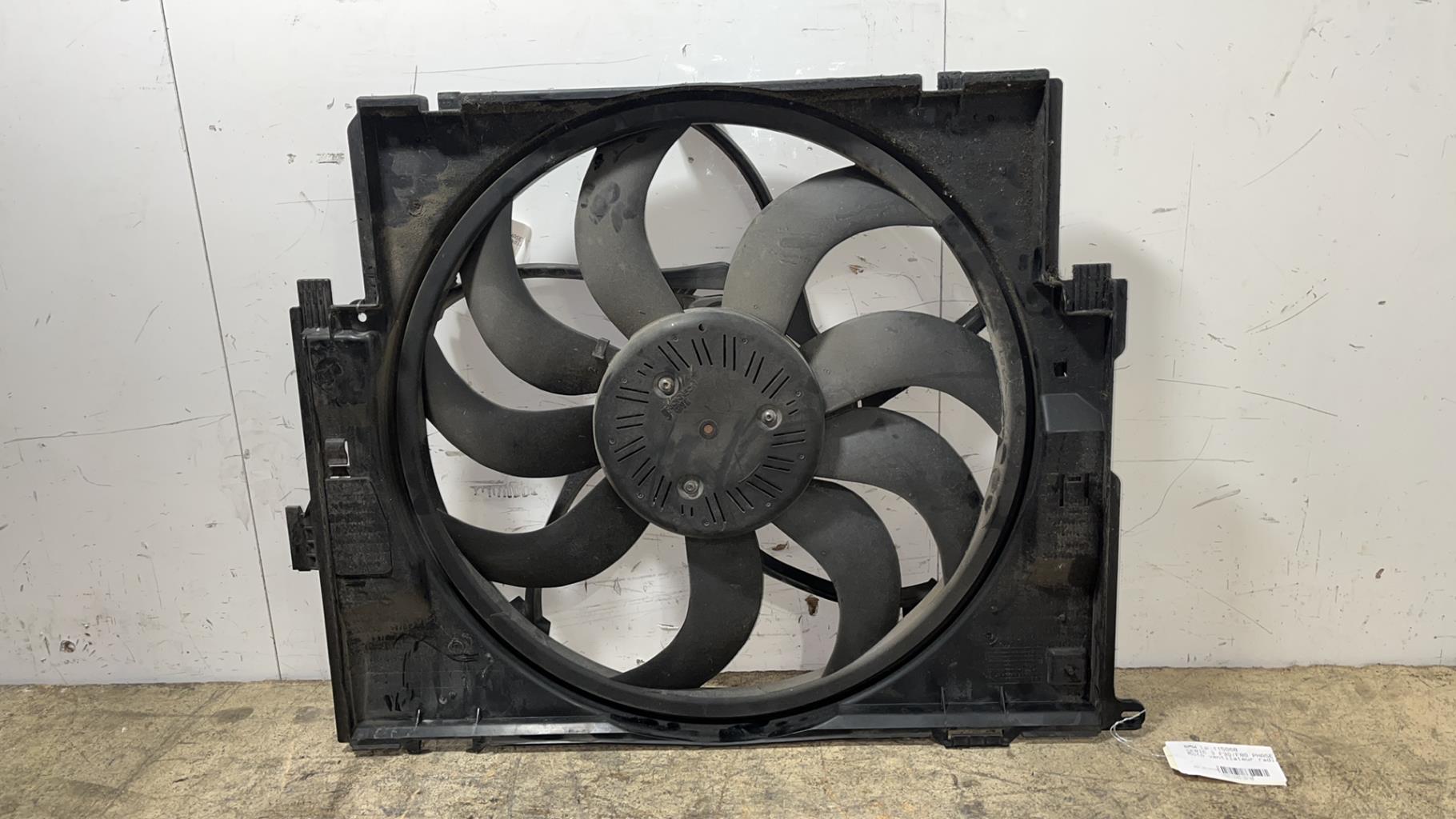 Moto ventilateur radiateur bmw serie 3 f30/f80 phase 1
