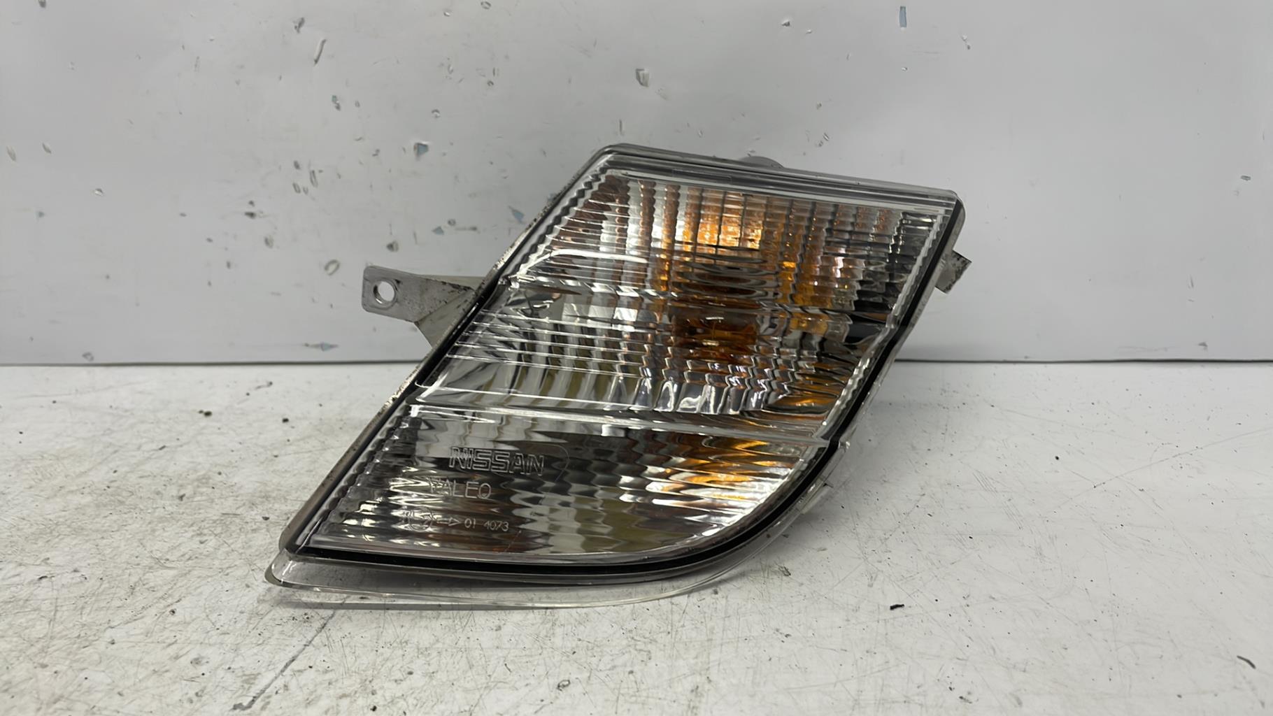 Optique avant secondaire droit (feux)(clignotant) nissan micra 3 phase 2