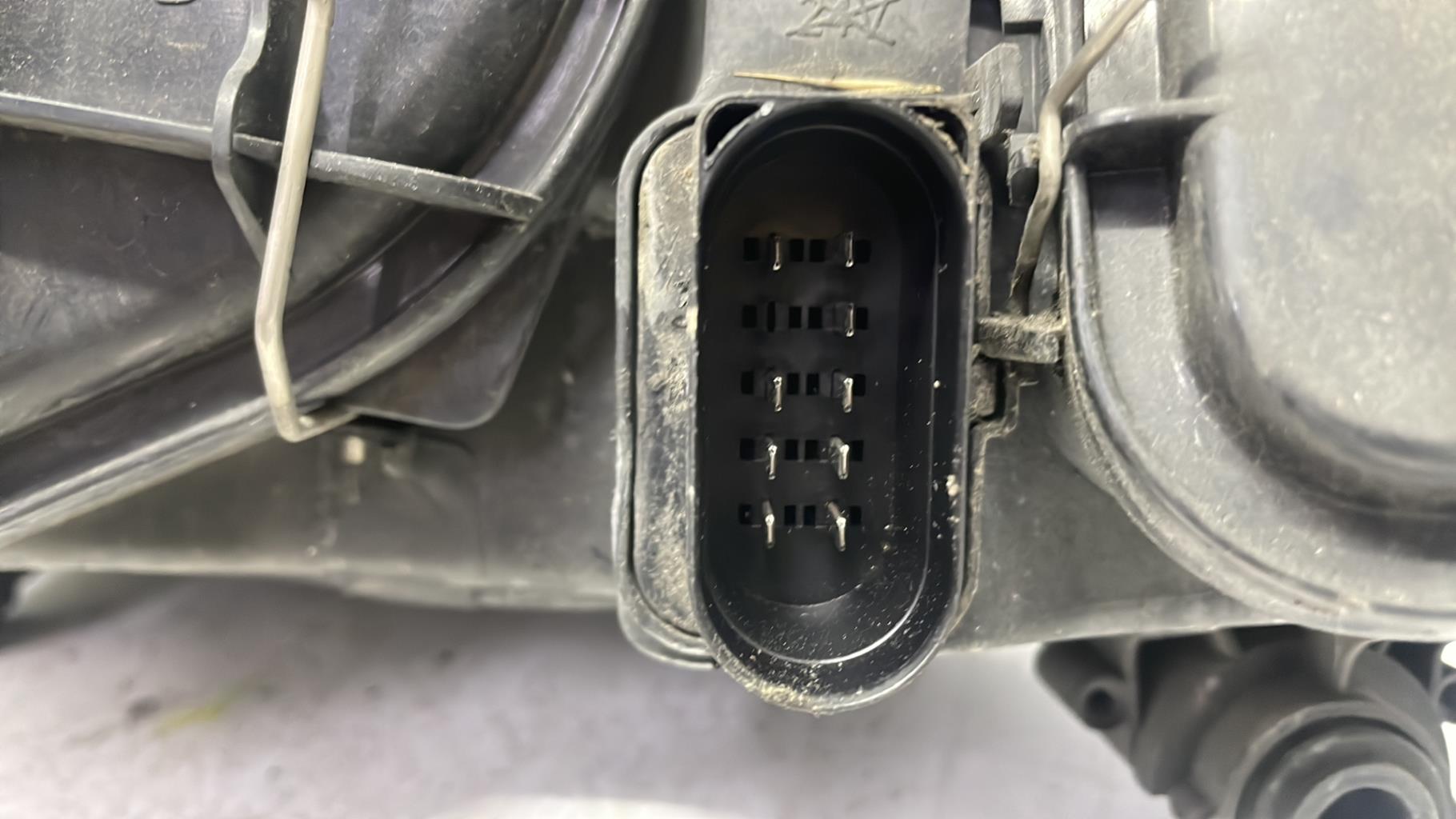 Optique avant principal droit (feux)(phare) seat ibiza 3 phase 2