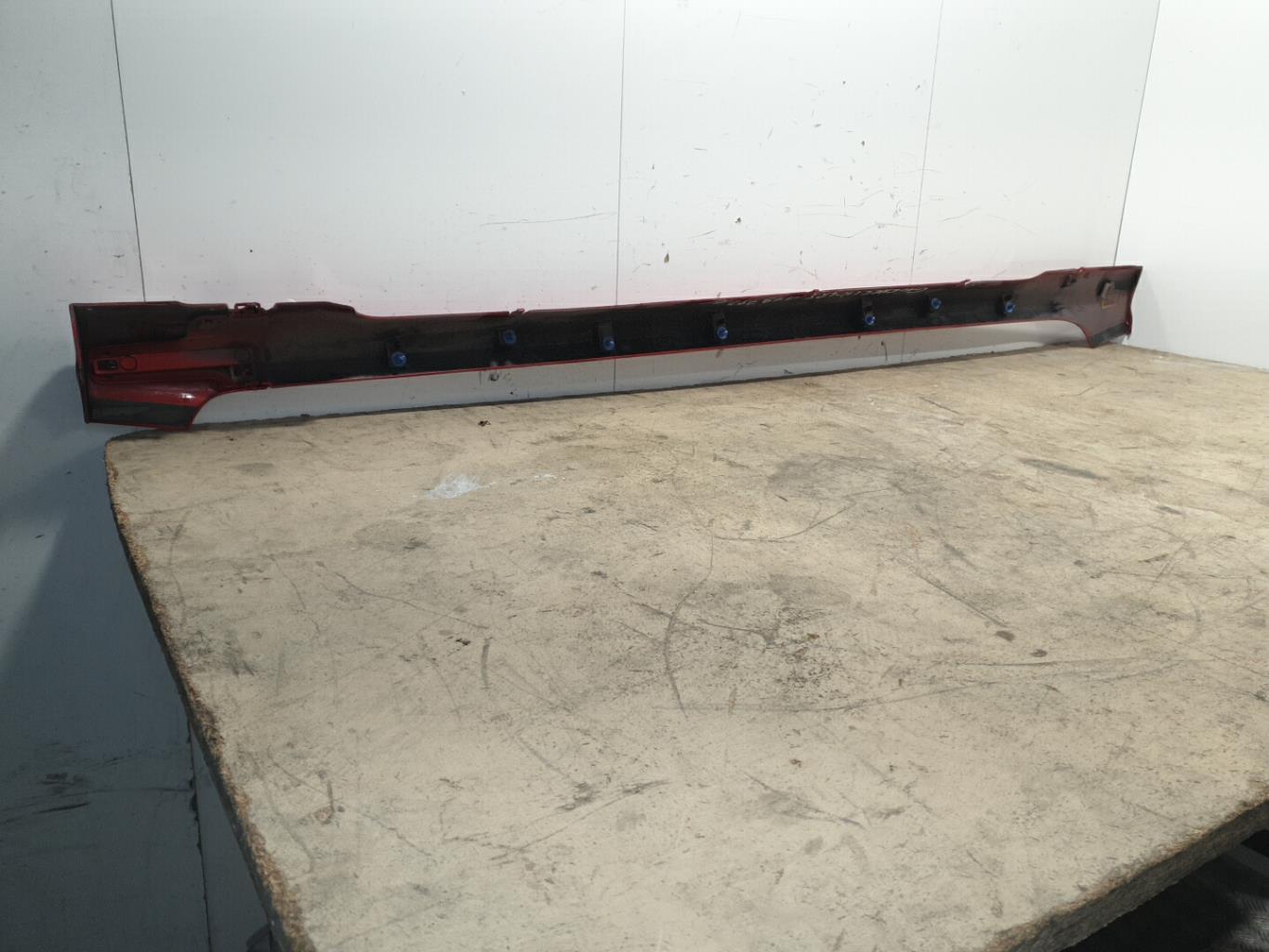 Bas de caisse gauche renault clio 4 phase 2