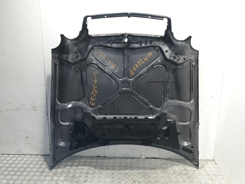 Capot mercedes classe e 210 phase 1