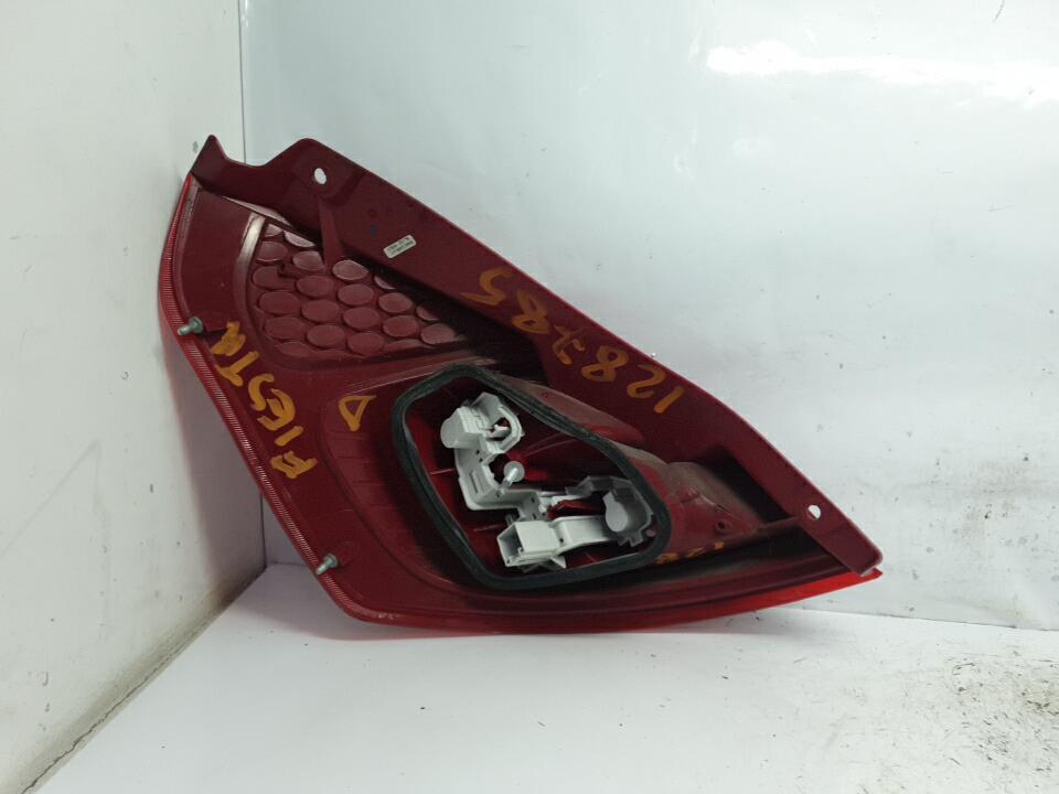 Feu arriere principal droit (feux) ford fiesta 6 phase 1
