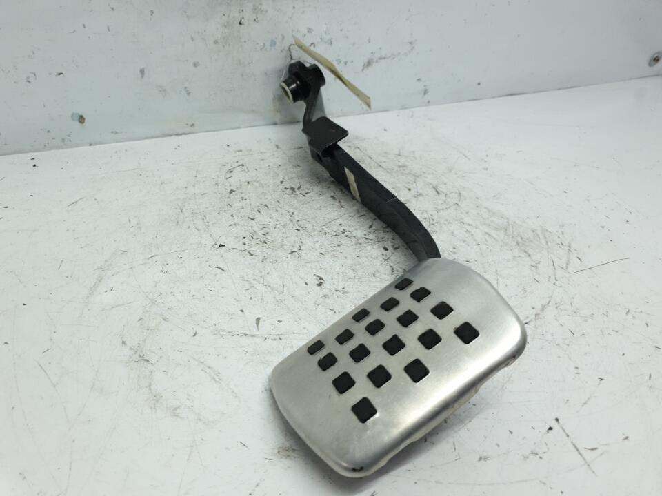 Pedale de frein renault clio 4 phase 2