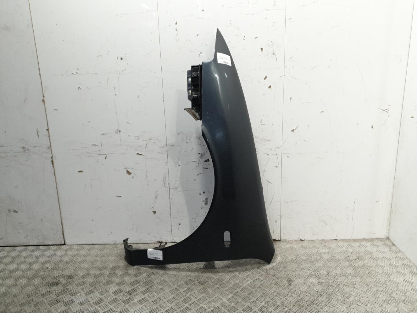 Aile avant gauche seat toledo 2