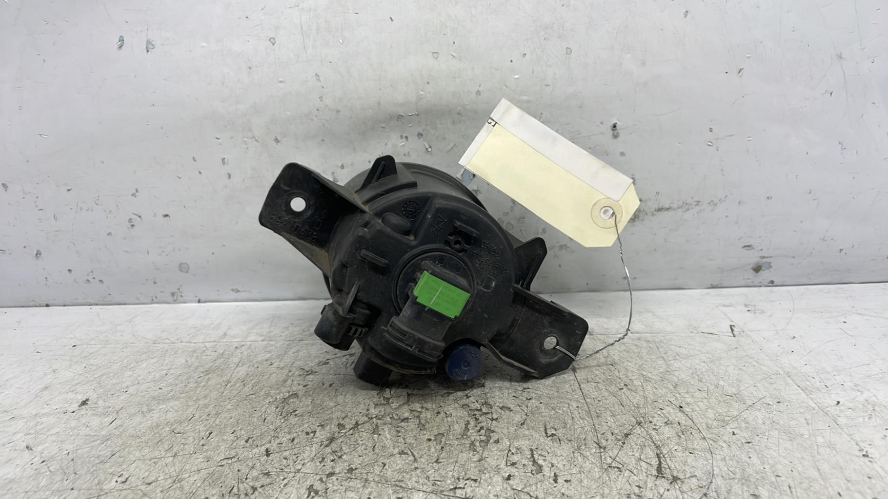 Anti brouillard droit (feux) renault clio 3 phase 2