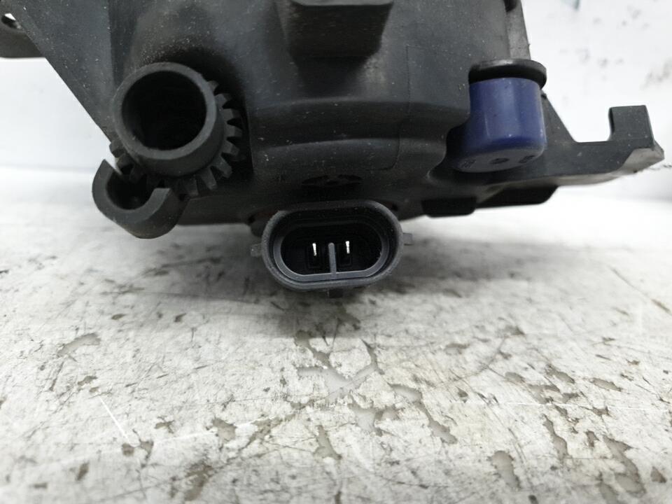 Anti brouillard gauche (feux) renault clio 3 phase 2