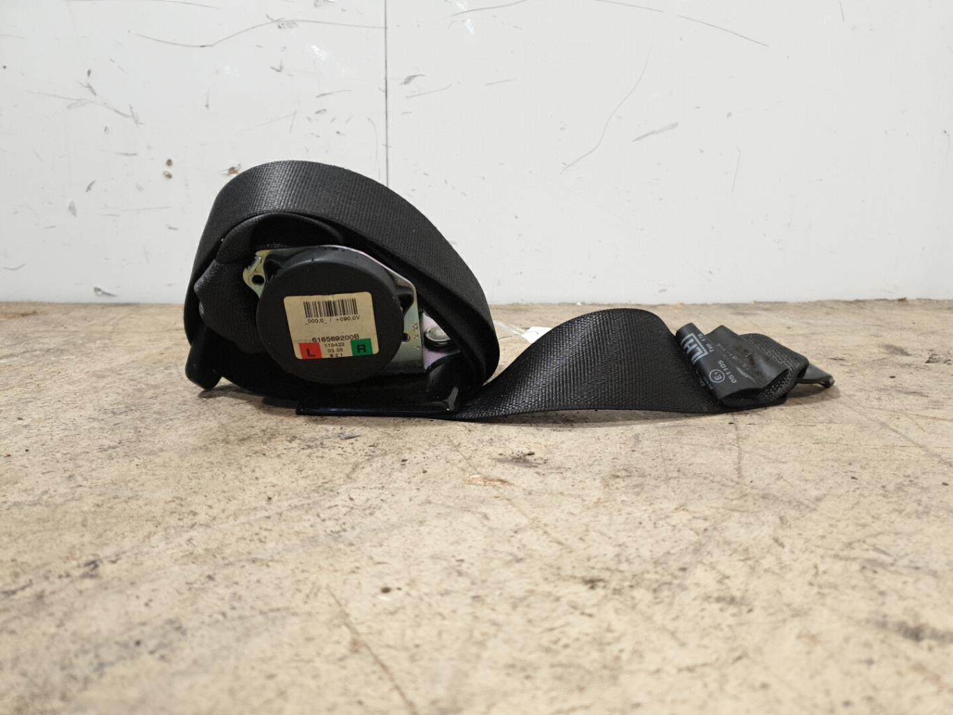 Ceinture arriere gauche opel astra j phase 1