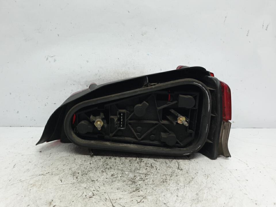 Feu arriere principal gauche (feux) peugeot 106 phase 1