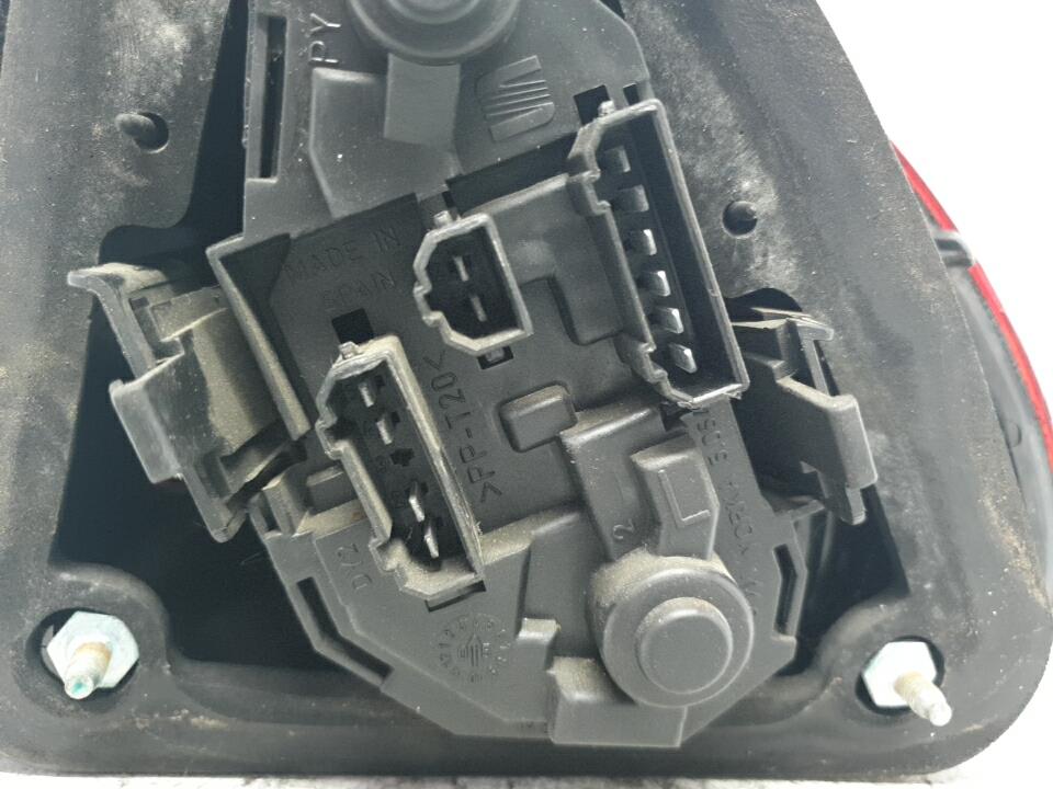 Feu arriere principal gauche (feux) seat leon 1