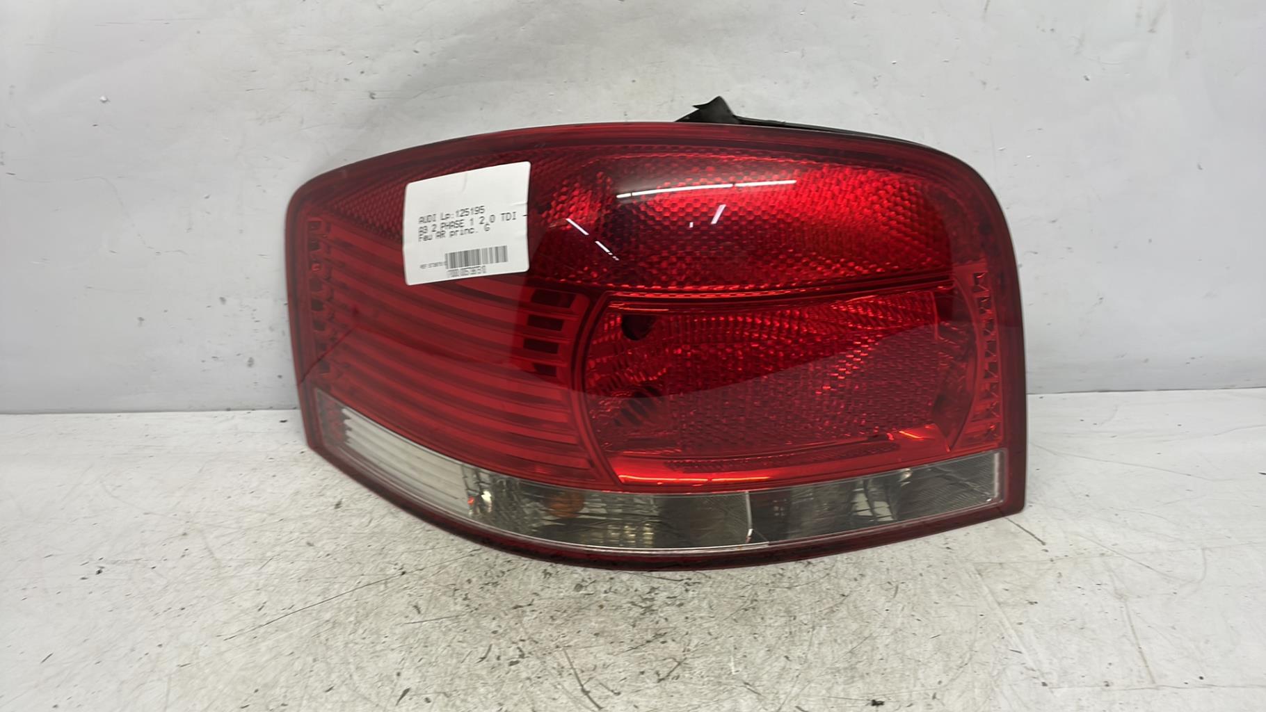 Feu arriere principal gauche (feux) audi a3 2 phase 1