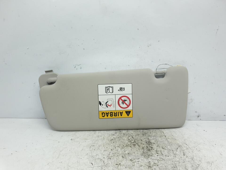 Pare soleil droit renault clio 5