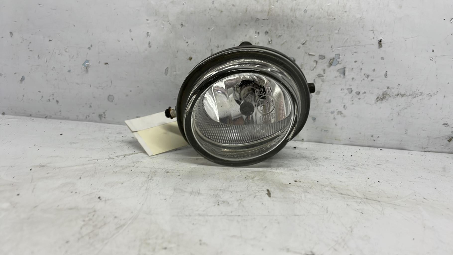 Anti brouillard gauche (feux) mazda 5 1 phase 1