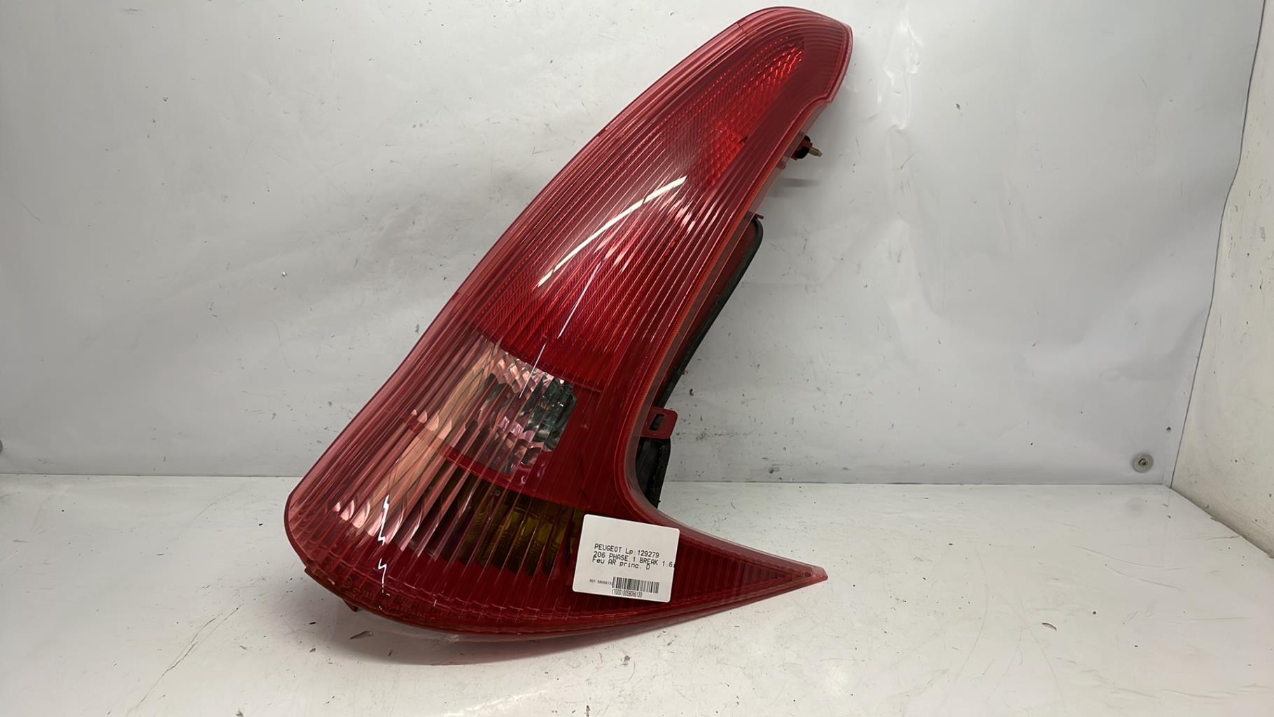 Feu arriere principal droit (feux) peugeot 206 phase 1 break