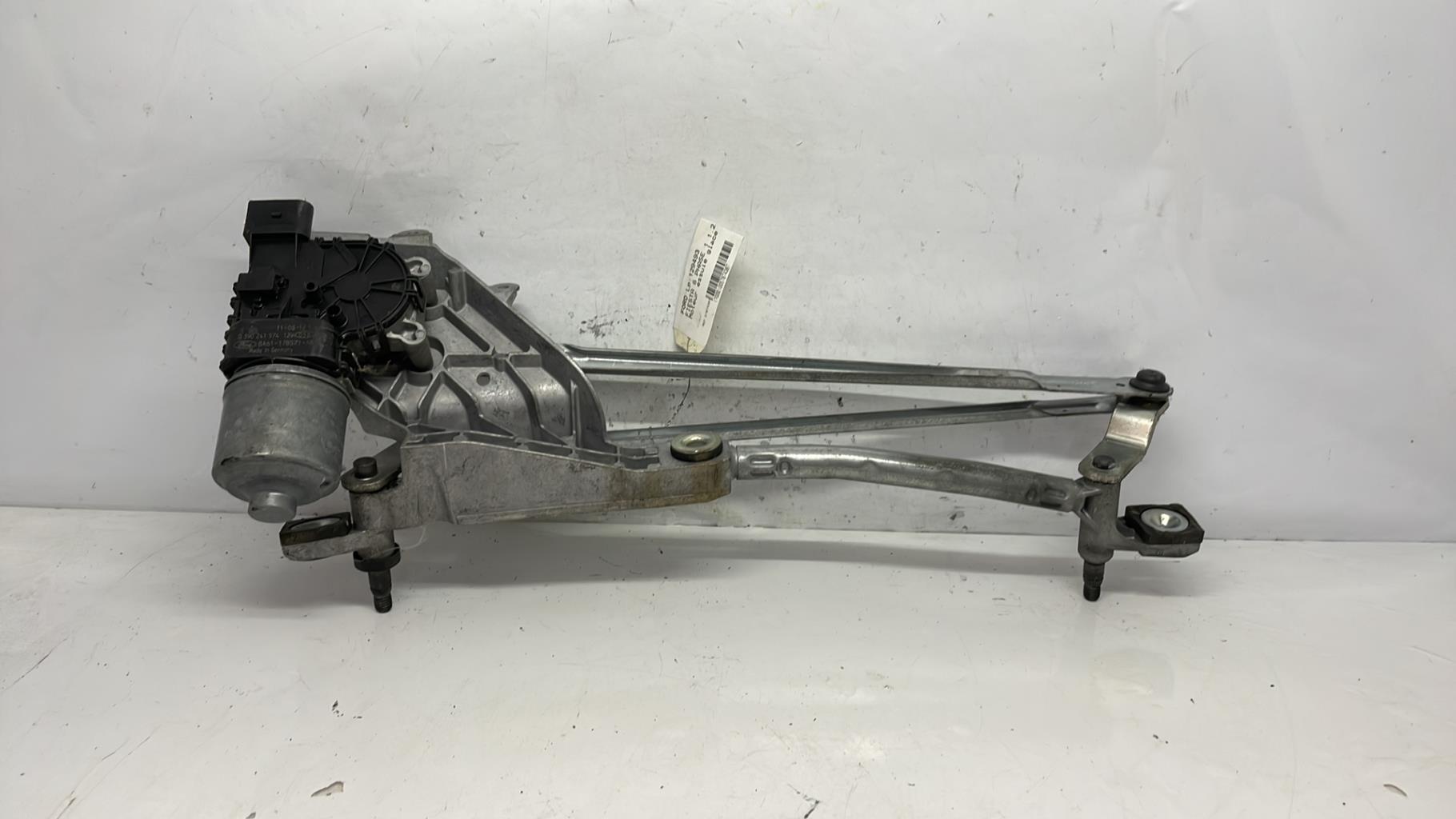Moteur essuie glace avant ford fiesta 6 phase 1
