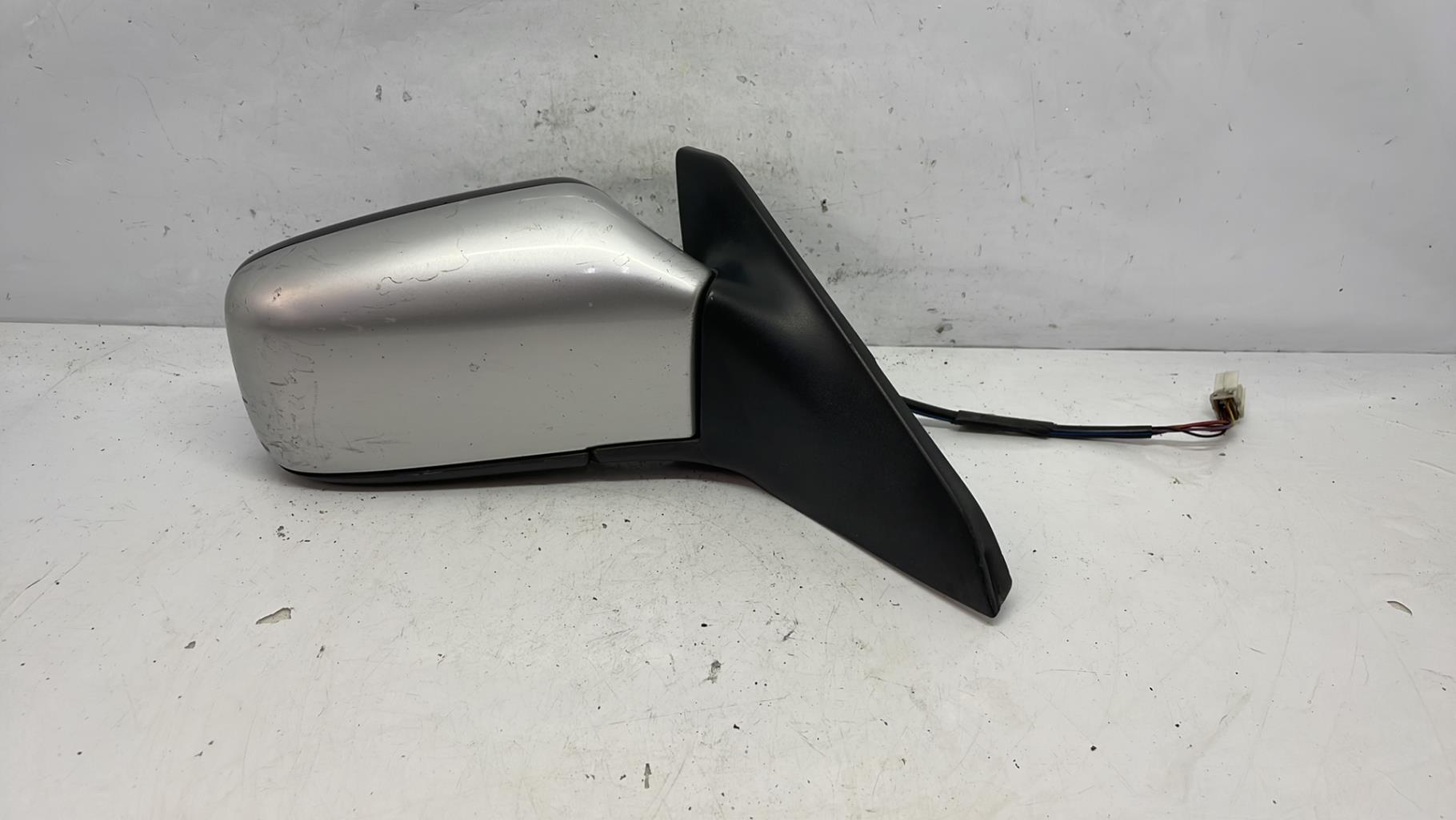Retroviseur droit volvo v 40 1 phase 2 break