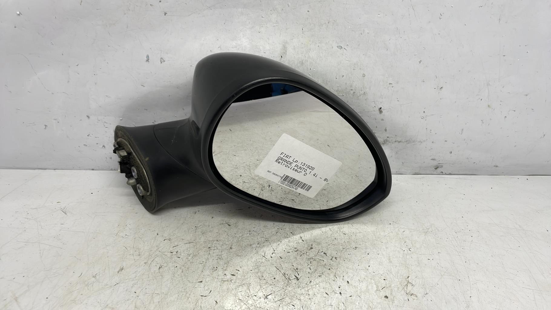 Retroviseur droit fiat grande punto