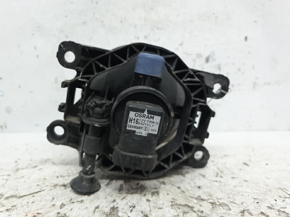 Anti brouillard gauche (feux) renault clio 4 phase 1