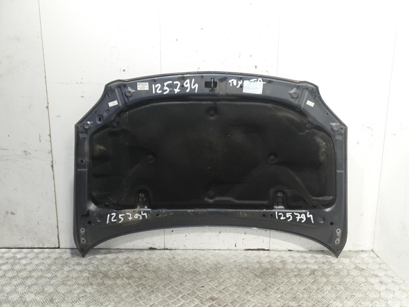 Capot toyota avensis 2 phase 1 break