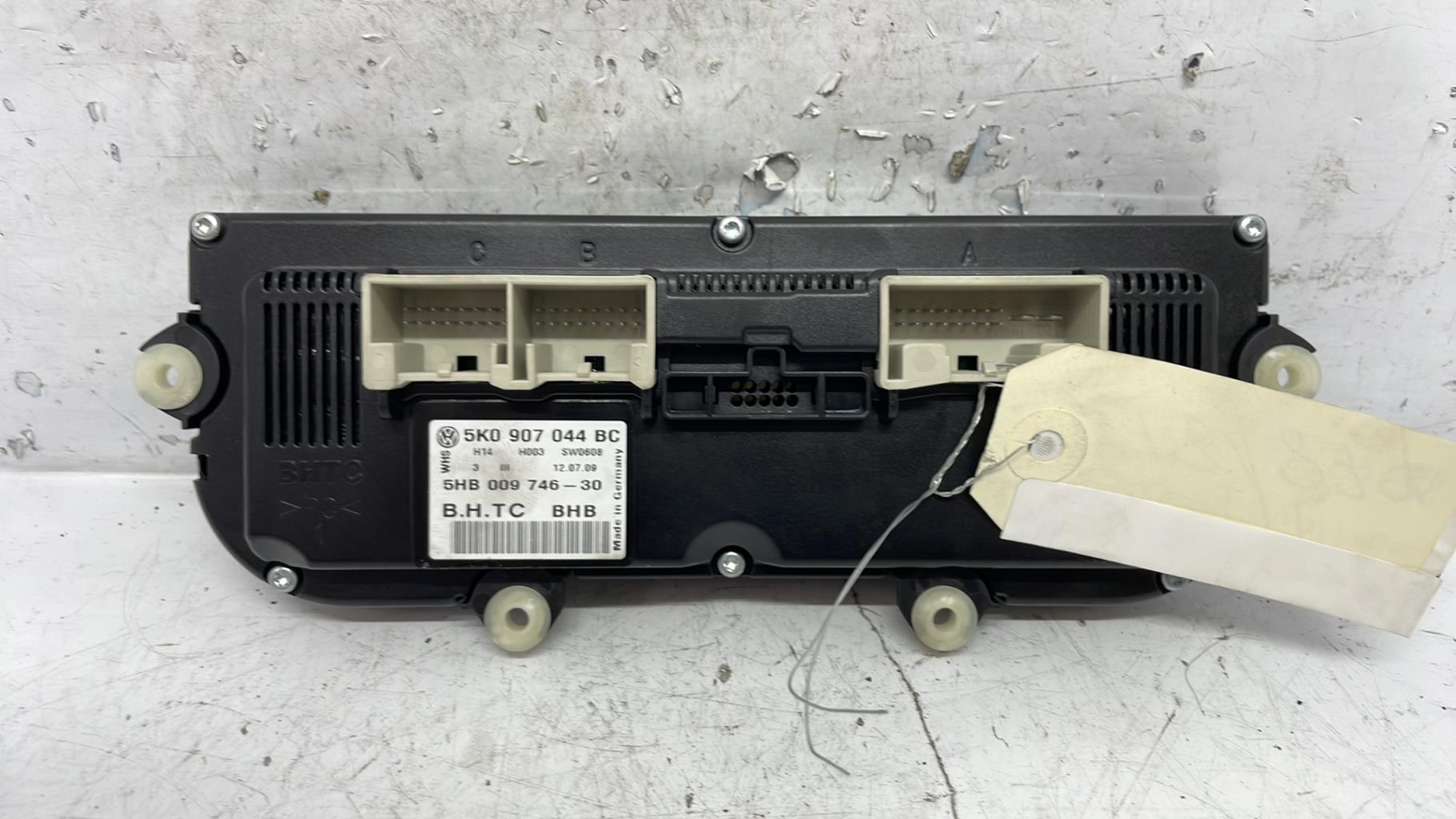 Commande chauffage volkswagen jetta 3