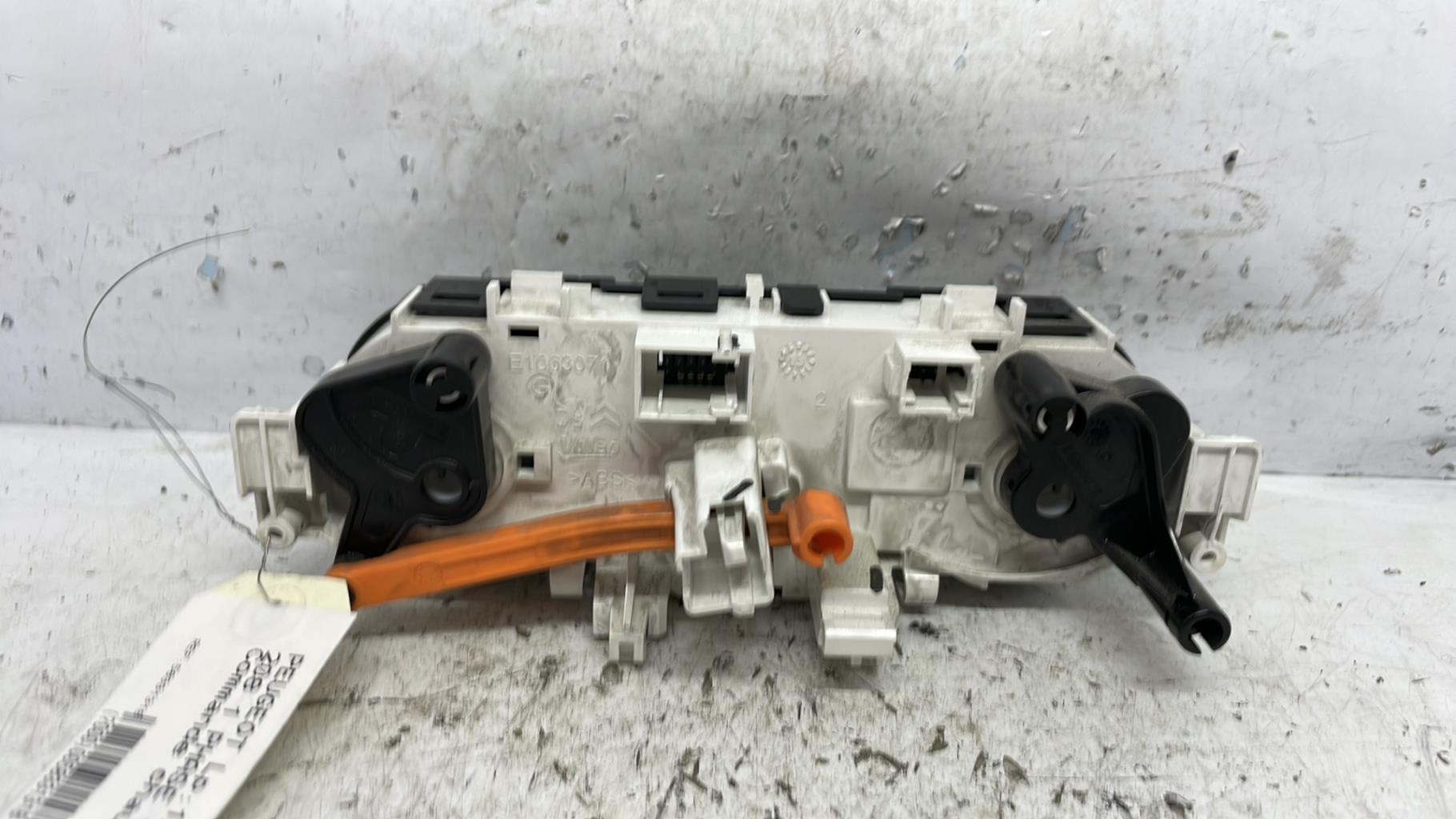 Commande chauffage peugeot 208 1 phase 1