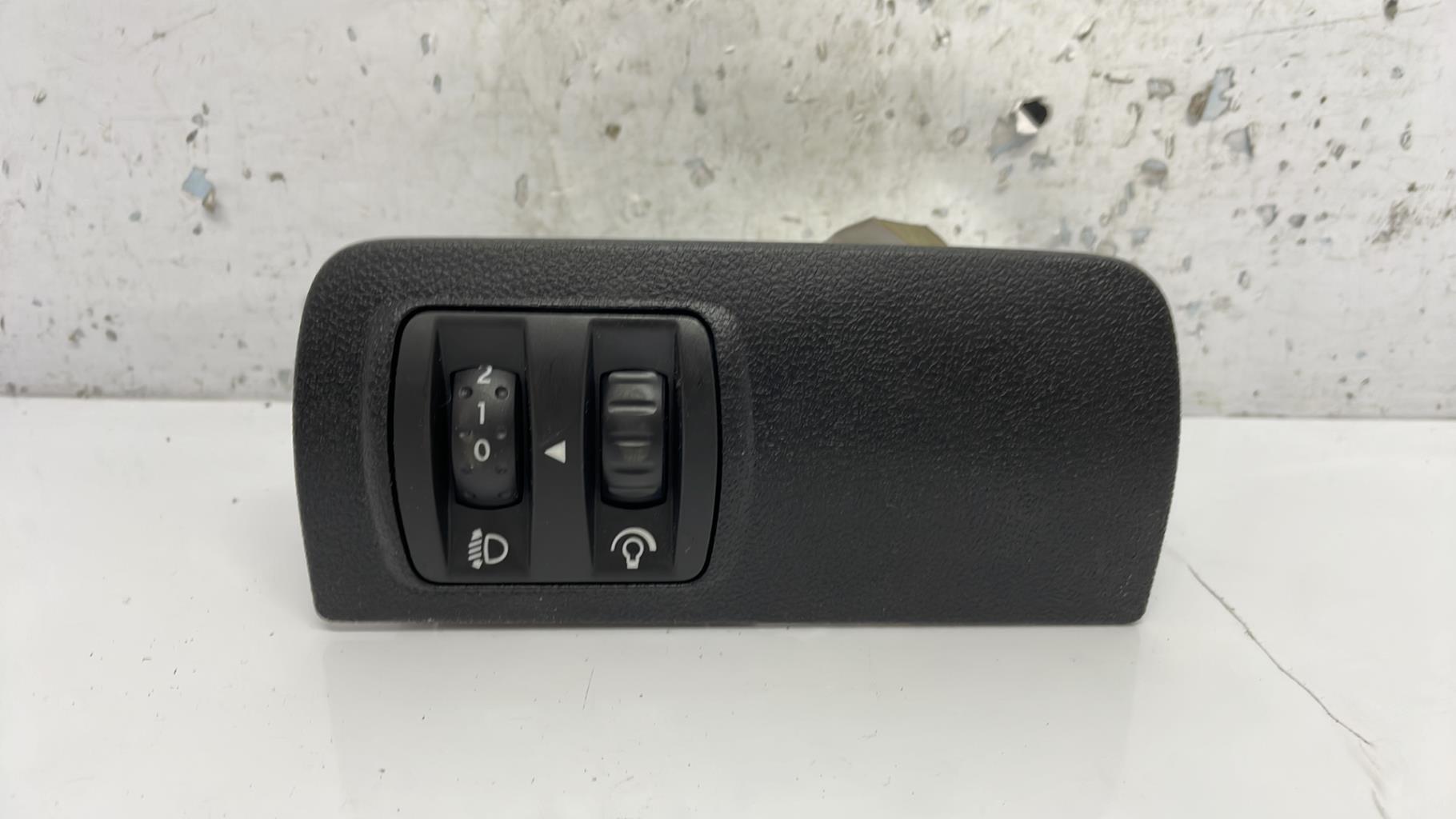 Commande de phare renault megane 3 phase 2 coupe