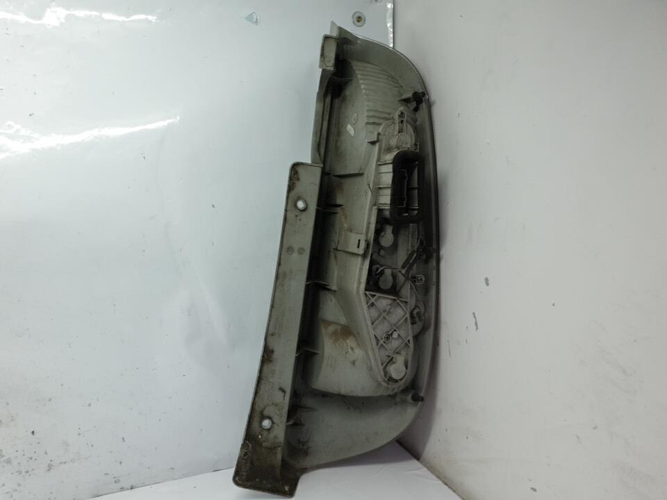 Feu arriere principal gauche (feux) skoda roomster phase 1