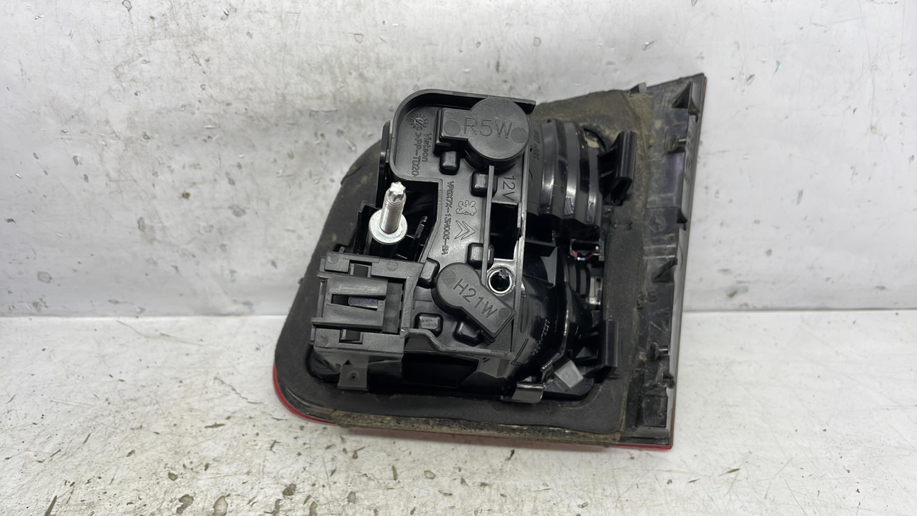 Feu arriere secondaire gauche (feux) citroen c5 2