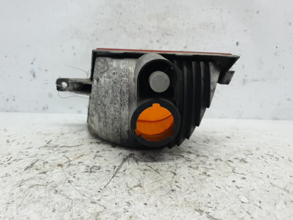 Optique avant secondaire droit (feux)(clignotant) nissan micra 3 phase 1