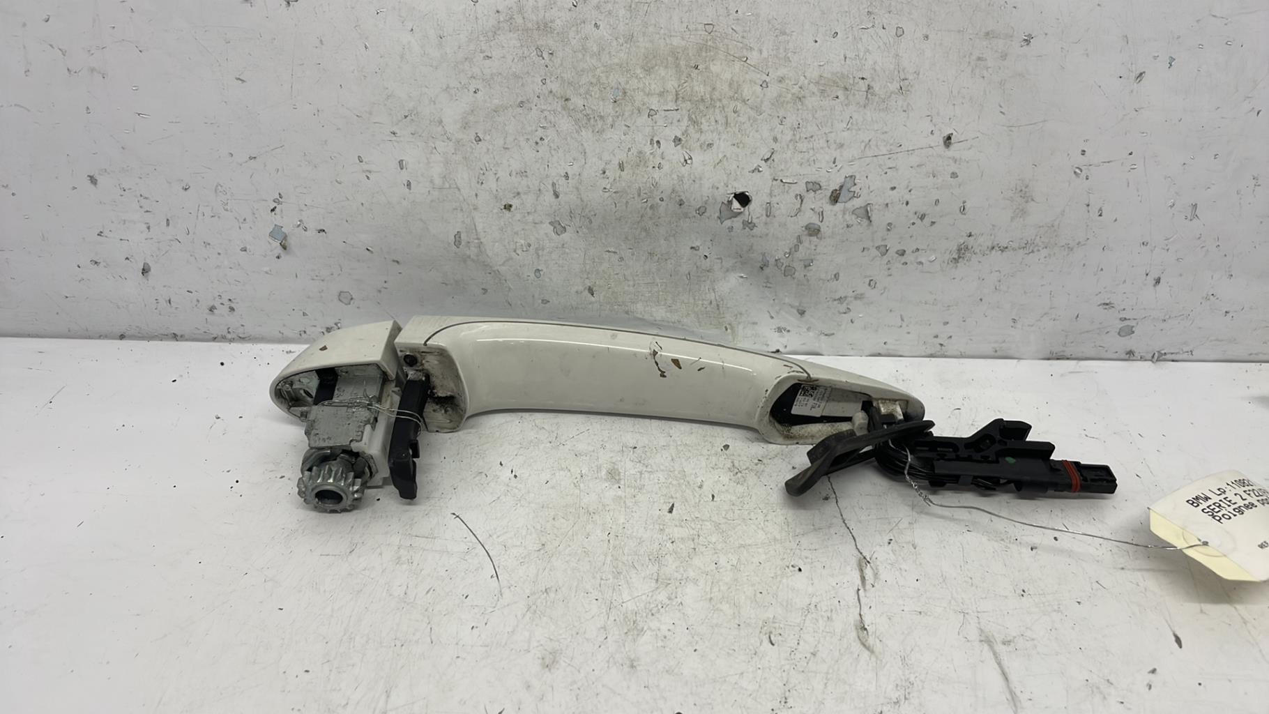 Poignee porte avant gauche bmw serie 2 f22/f87 coupe phase 1