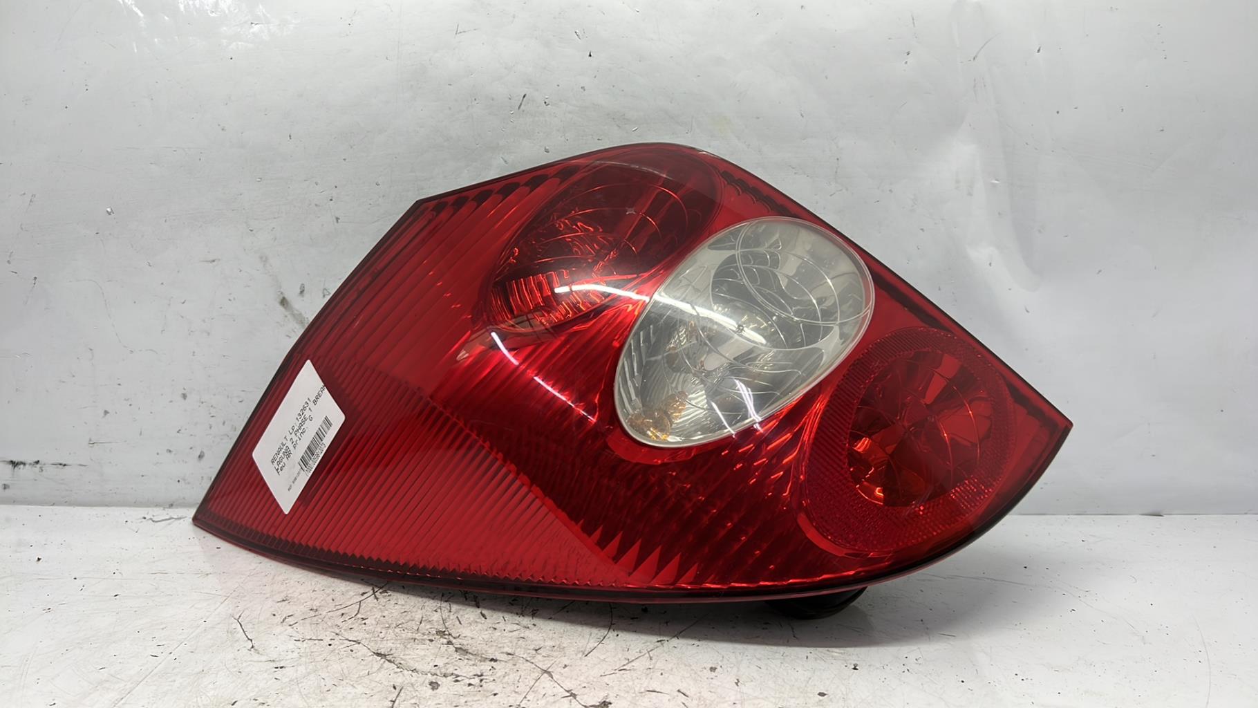 Feu arriere principal gauche (feux) renault laguna 2 phase 1 break