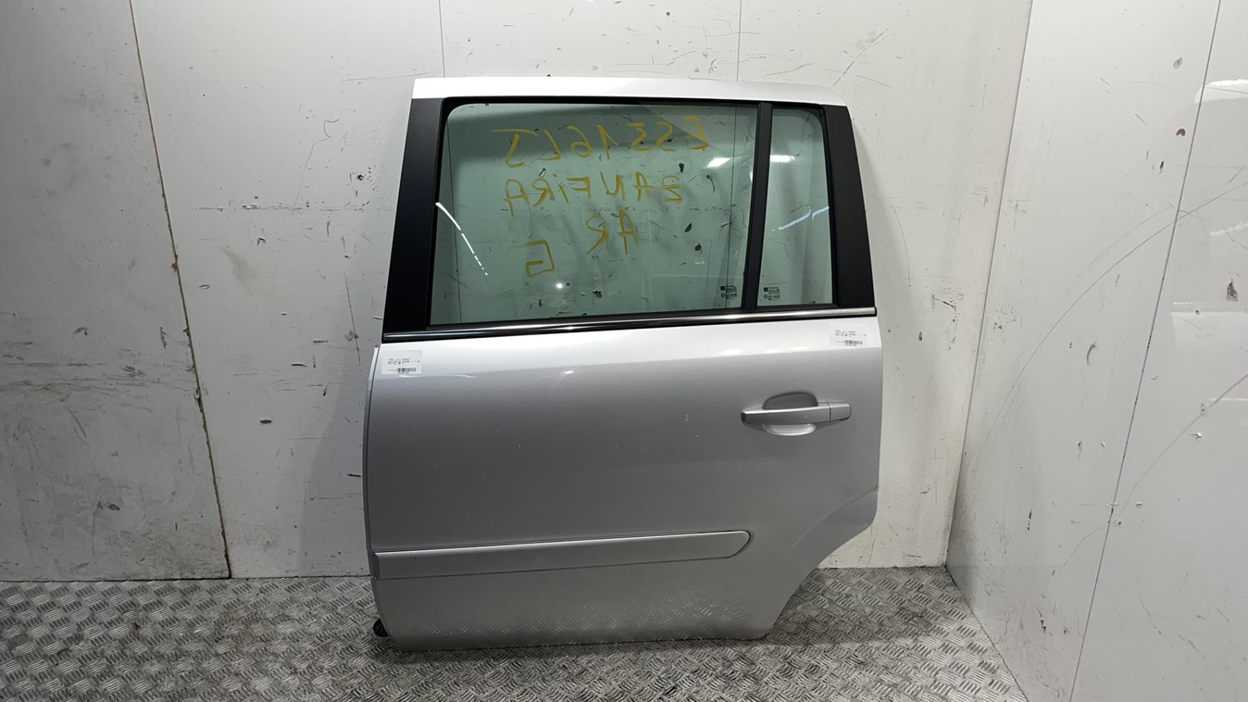 Porte arriere gauche opel zafira b phase 1