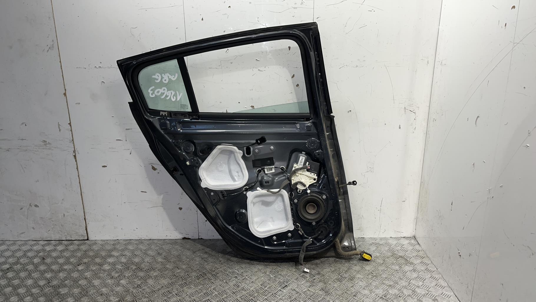 Porte arriere gauche renault megane 3 phase 1