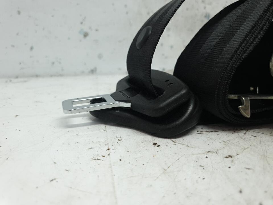Ceinture arriere gauche peugeot 208 1 phase 1