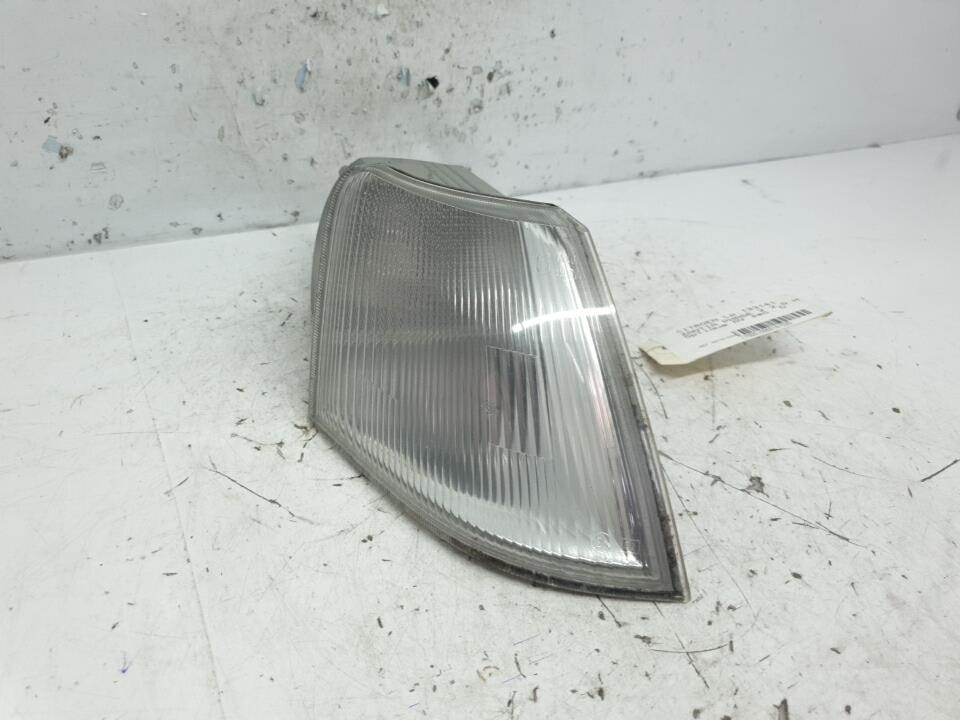 Optique avant secondaire droit (feux)(clignotant) citroen xantia phase 2