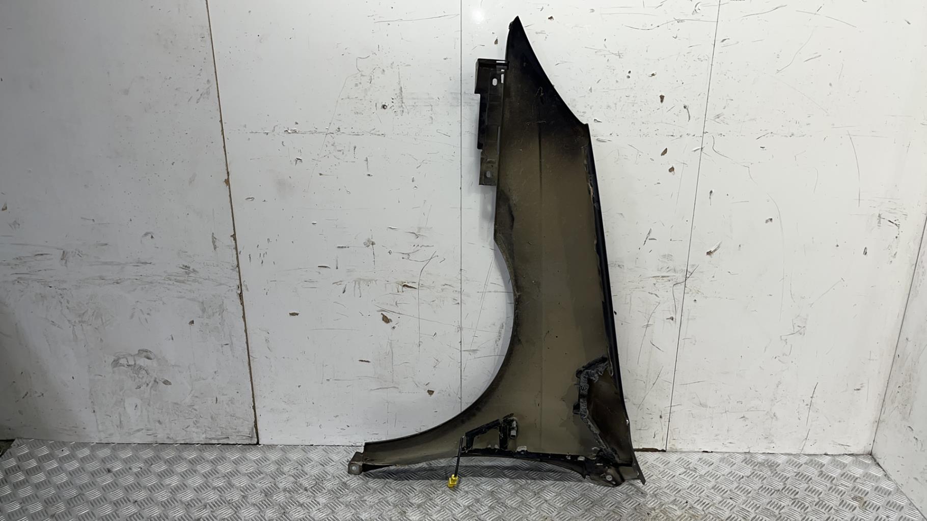 Aile avant droit citroen c5 1 phase 2
