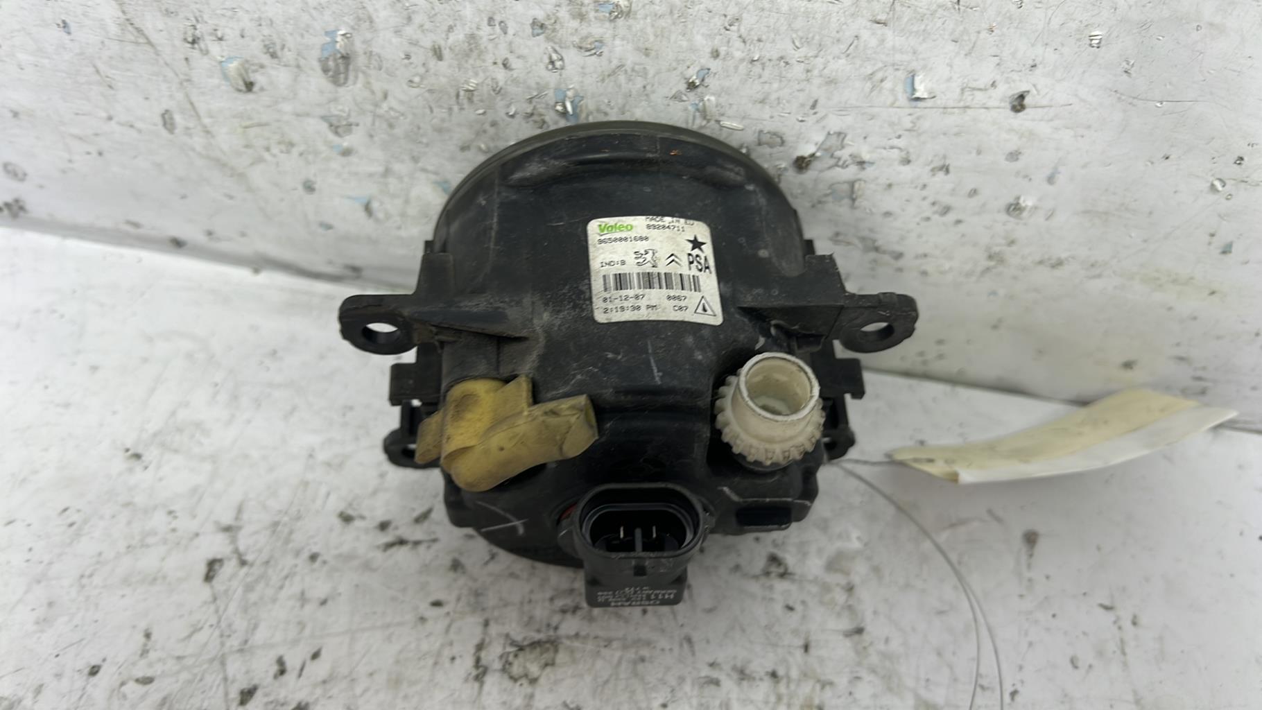 Anti brouillard droit (feux) citroen c4 grand picasso 1
