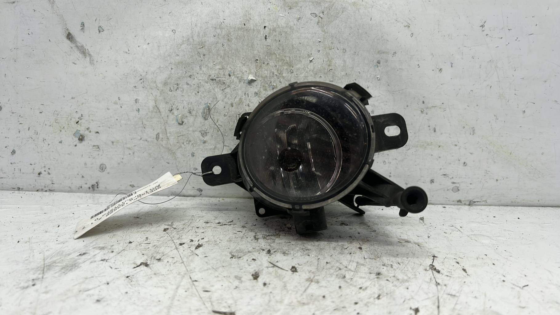 Anti brouillard droit (feux) opel zafira b phase 2