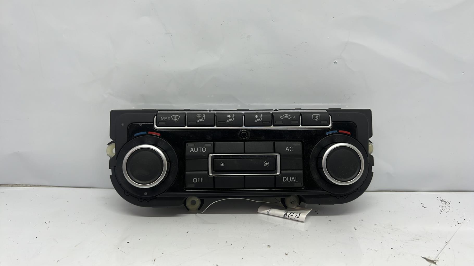 Commande chauffage volkswagen golf 6